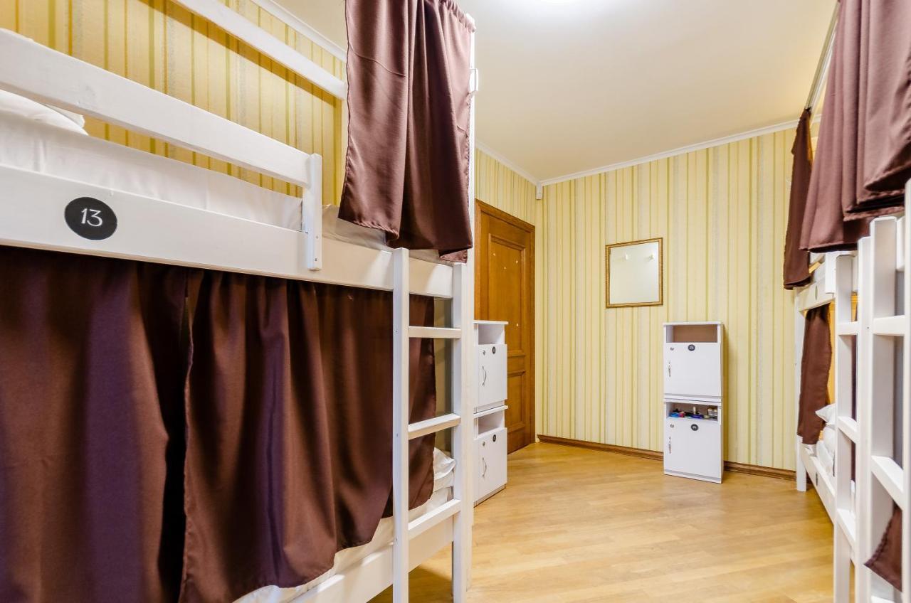 Sun City Hostel 3 Kiev Buitenkant foto