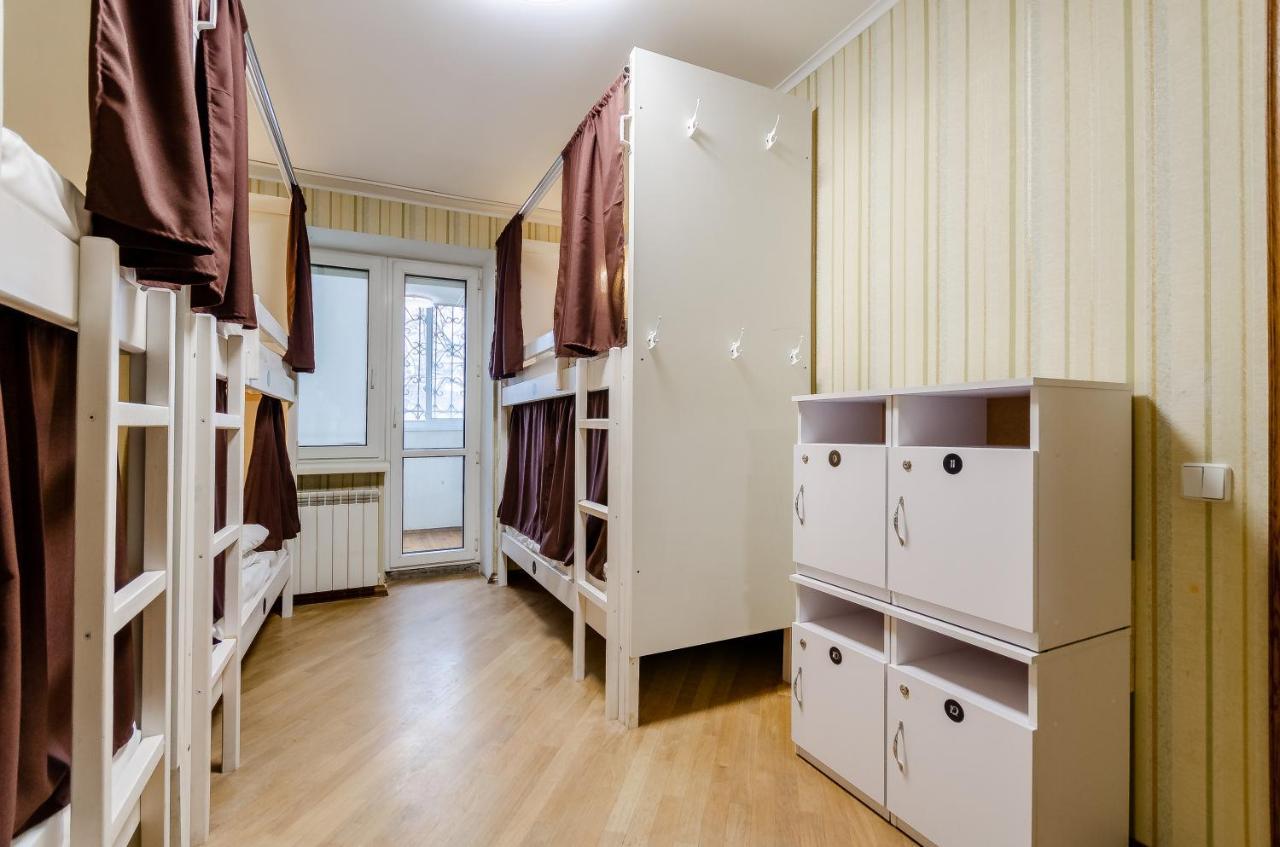 Sun City Hostel 3 Kiev Buitenkant foto