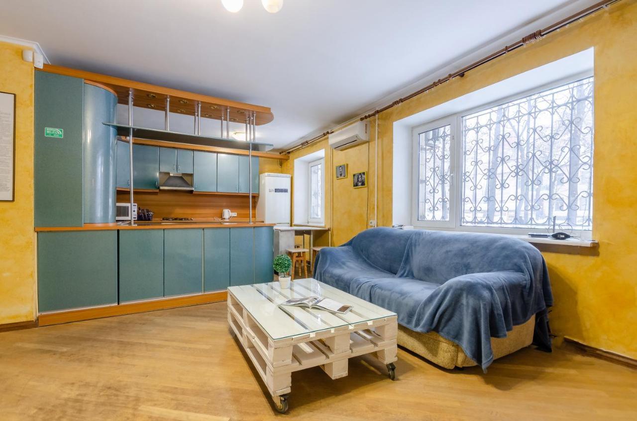 Sun City Hostel 3 Kiev Buitenkant foto