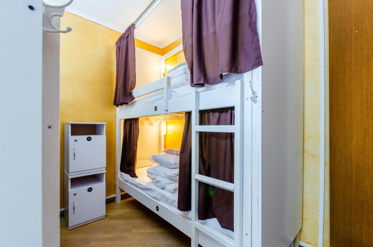 Sun City Hostel 3 Kiev Buitenkant foto